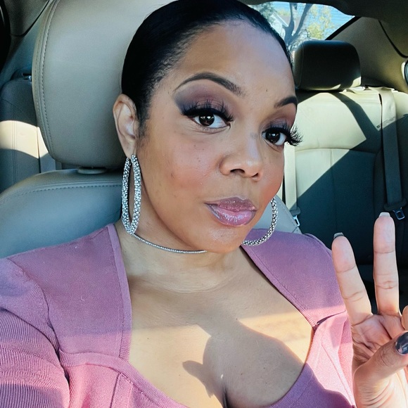 Meet your Posher, Keana - Picture 3 of 11